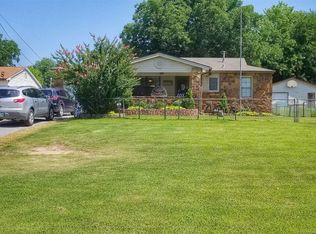 1109 W 4th St S, Sand Springs, OK 74063