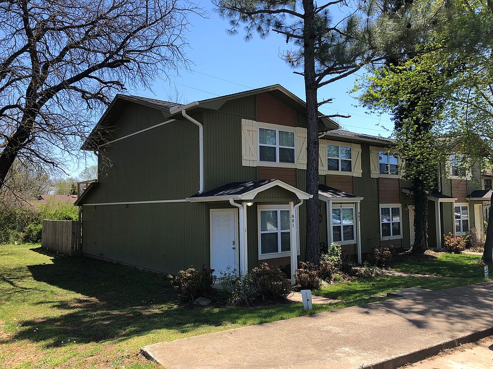 1st image of 805 Durham Pl #805