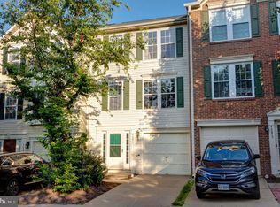 44877 Grove Ter, Ashburn, VA 20147