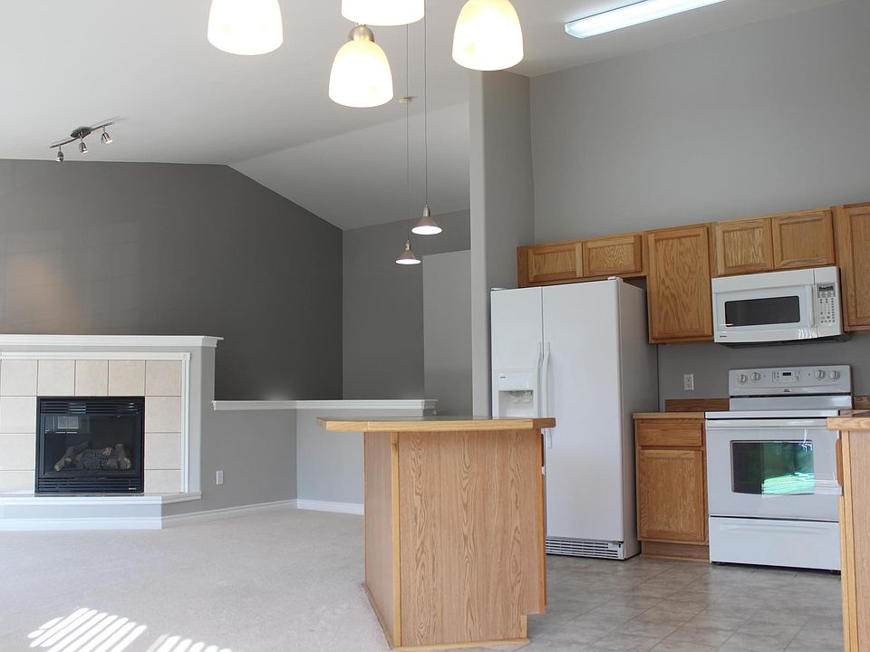 kitchen, living