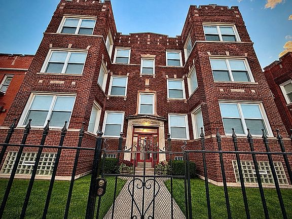 5th image of 7820 S Constance Ave #1
