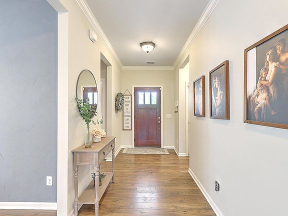 5th image of 327 Dunlin Dr