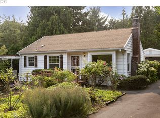 11236 SE Pine Ct, Portland, OR 97216