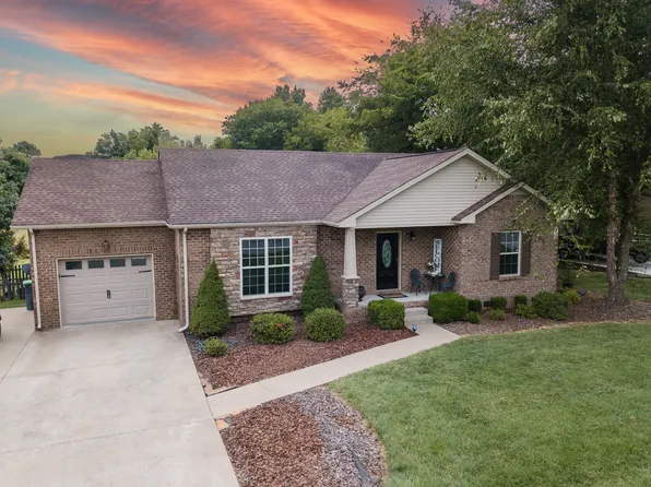3112 Caribou Dr, Clarksville, TN 37043