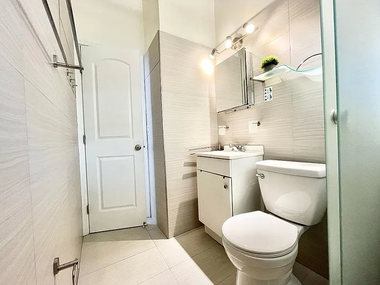 4532 Bougainvilla Dr #16 — Photo 10