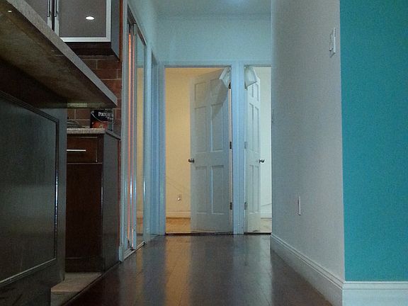 4th image of 370 E 146th St #2