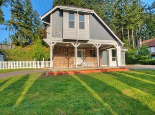7107 48th St W, University Place, WA 98466
