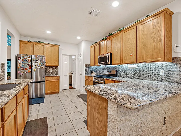 2602 Falcon Knoll Ln — Photo 19