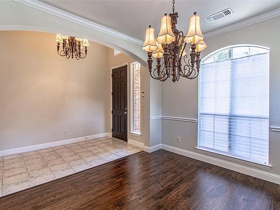 4th image of 7709 Owl Creek Ln