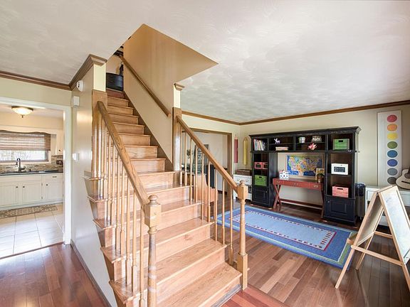 2nd image of 1265 Scituate Ct