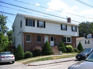31 N Warren St, Woburn, MA 01801