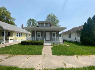 1122 College St, South Bend, IN 46628