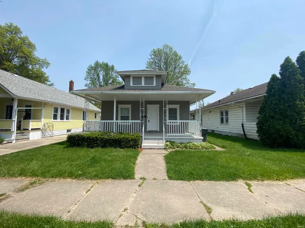 1122 College St, South Bend, IN 46628