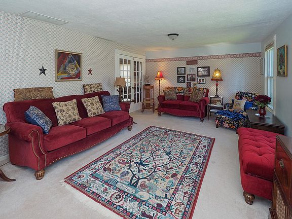 138 Grand St-104