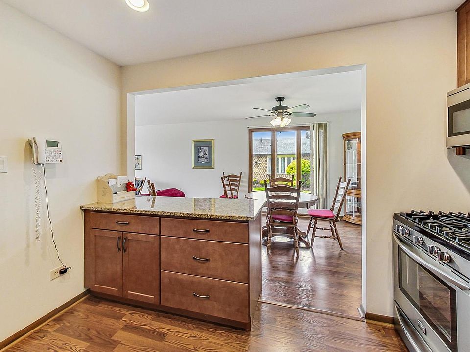 2nd image of 15418 Aubrieta Ct #0