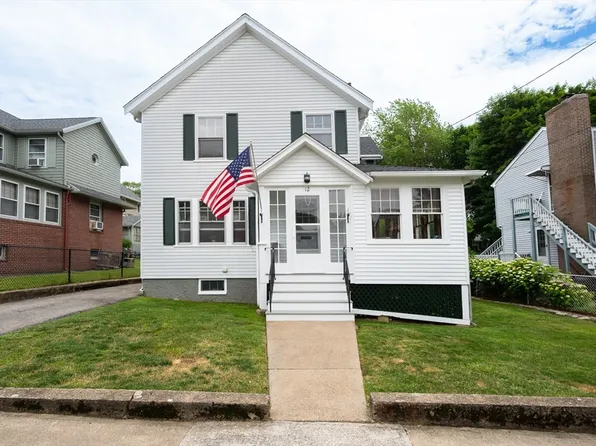12 Riverside Ave, Gloucester, MA 01930