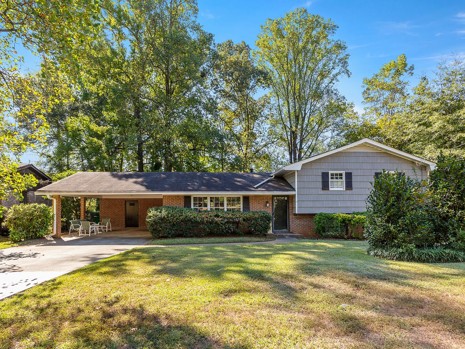 3987 Allenwood Way — Photo 1