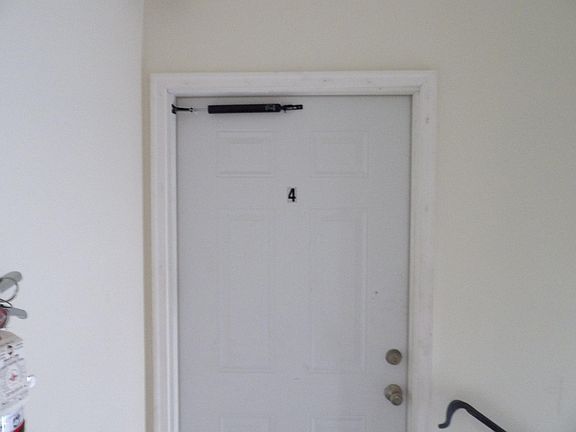 2nd image of 120 Compton Dr #4