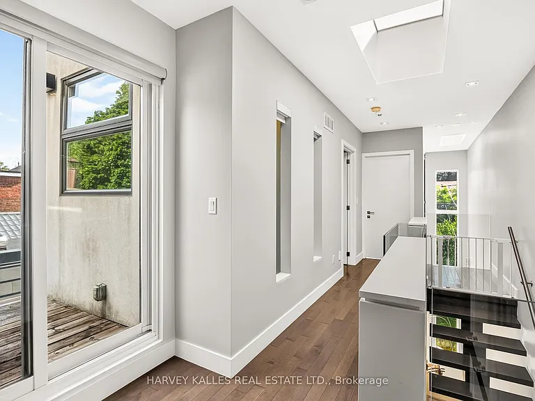 235 Cedarvale Ave — Photo 18