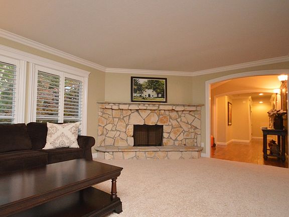 5th image of 2647 Mossy Oak Dr