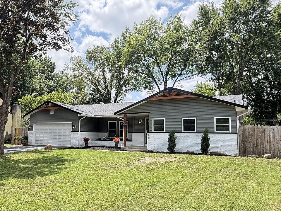 1st image of 607 College Crest Rd
