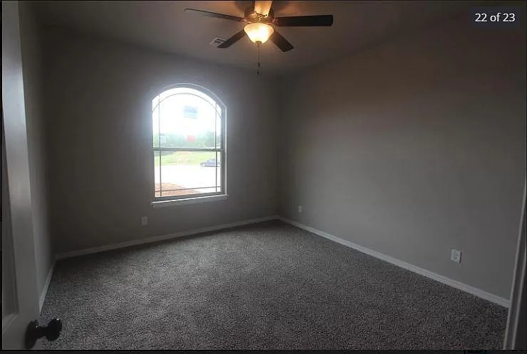 208 N Boardwalk St — Photo 22