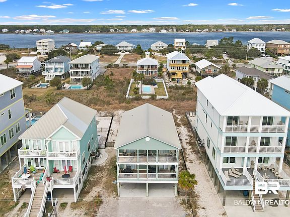 2nd image of 1408 W Beach Blvd #A-b