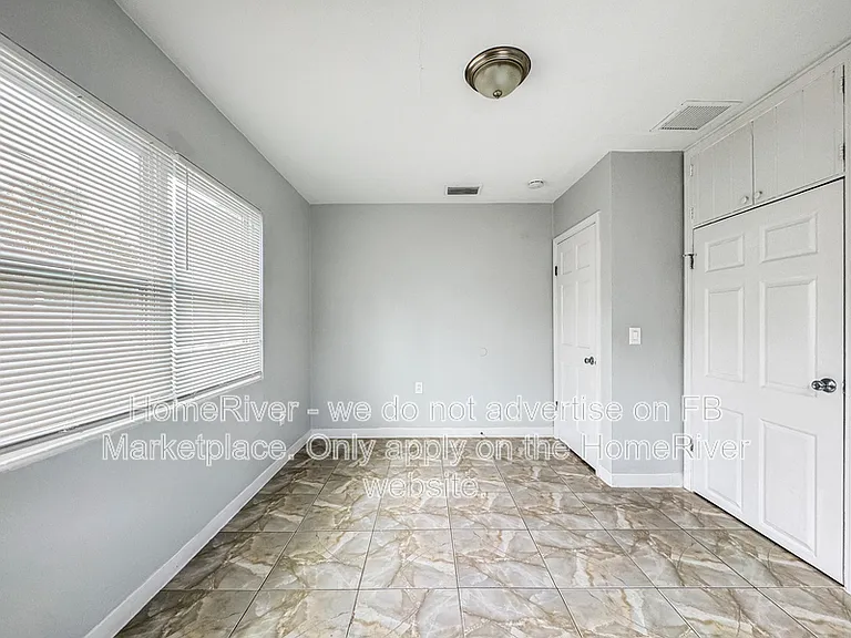 5809 Michigan Ave — Photo 11