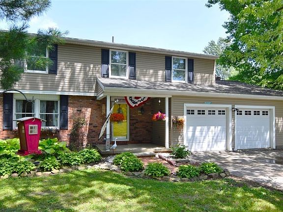 2nd image of 17615 Indian Hills Dr