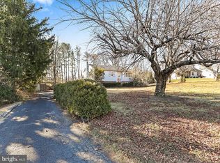 3274 Hillside Dr, Chalfont, PA 18914