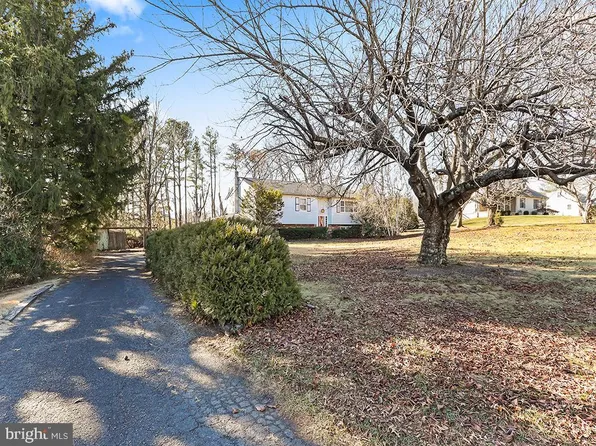 3274 Hillside Dr, Chalfont, PA 18914