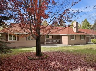 61251 Larsen Rd, Bend, OR 97702