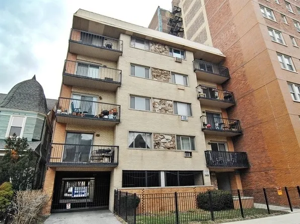 5406 S Harper Ave APT 502, Chicago, IL 60615