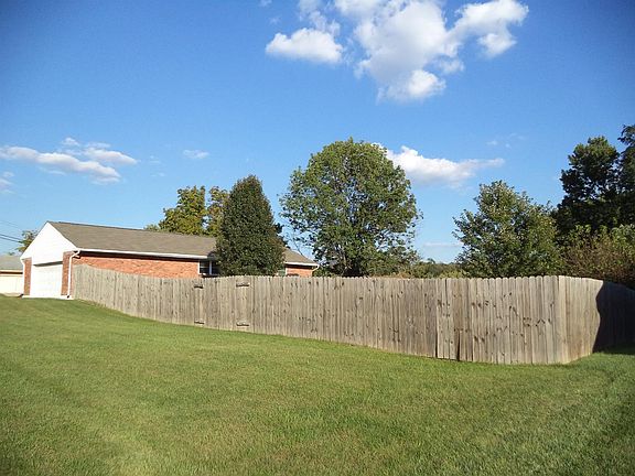 2nd image of 3553 Jacqueline Dr