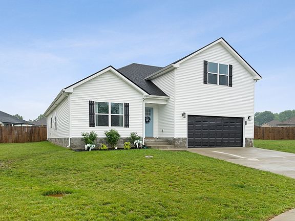 2nd image of 808 Waldon Ct