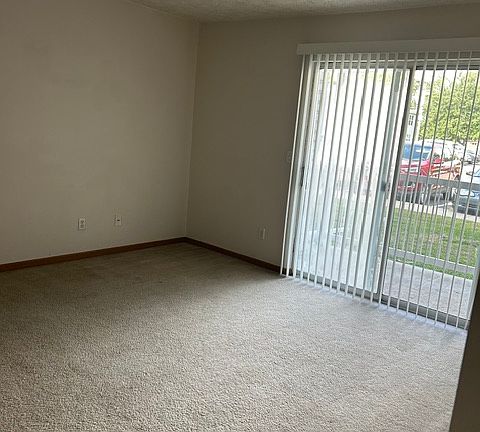 4th image of 2022 N Section St #2
