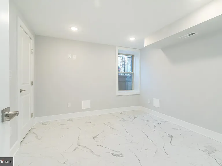 1720 S 22nd St #1 — Photo 29
