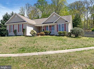 2 Oleander Dr, Stafford, VA 22554