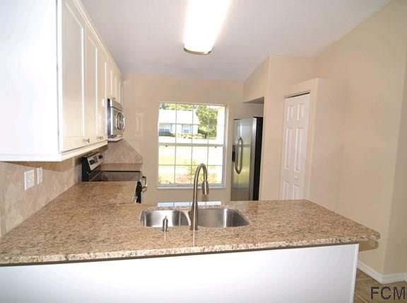 5th image of 84 Beachway Dr