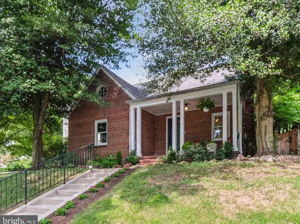 9100 Kingsbury Dr, Silver Spring, MD 20910