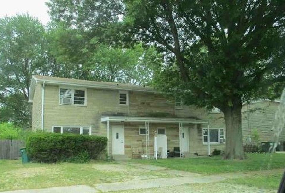 2nd image of 902 Luther Dr #South