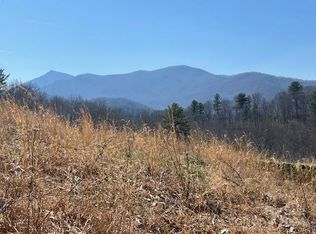 1 Shoal Creek Rd, Burnsville, NC 28714