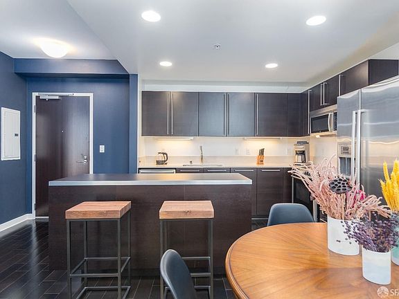 5th image of 1160 Mission St Unit 1912