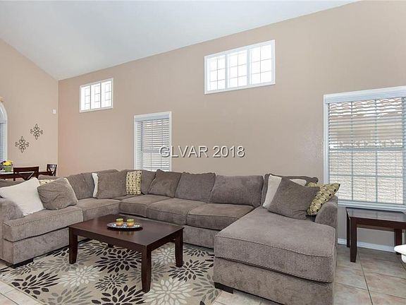 3rd image of 297 Kershner Ct