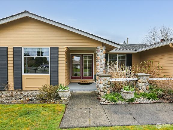 4th image of 14611 SE 167th Place