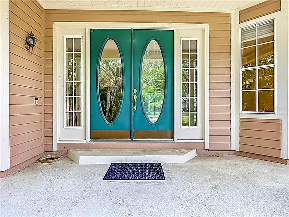 3rd image of 3880 Hunters Isle Dr