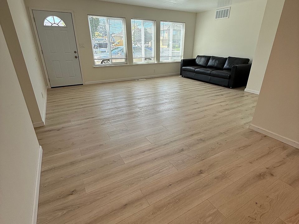 1st image of 1824 California St APT A