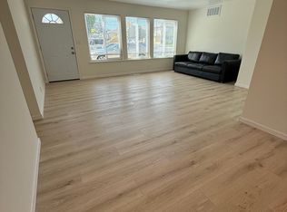 1824 California St APT A, Mountain View, CA 94041