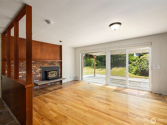 5th image of 21316 Rolling Ridge Dr.