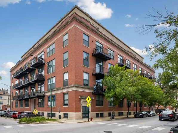 3500 S Sangamon St APT 208, Chicago, IL 60609